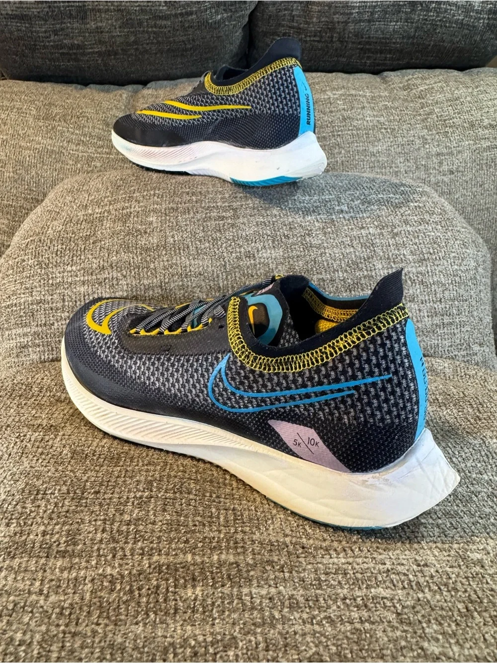 Nike ZoomX Streakfly Men’s Dark Sulphur Chlorine Blue DV1034-010 Size 5.5